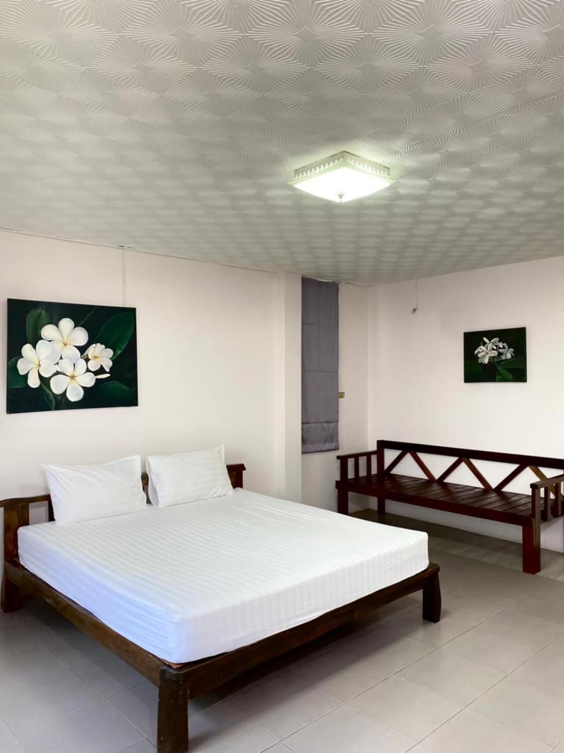 No7 Guesthouse 甲米 外观 照片