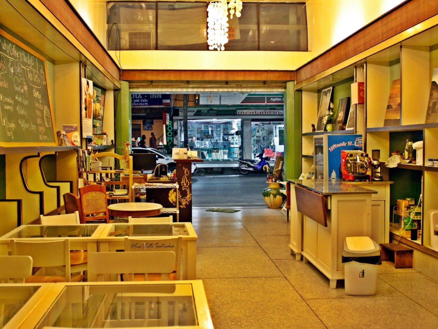 No7 Guesthouse 甲米 外观 照片