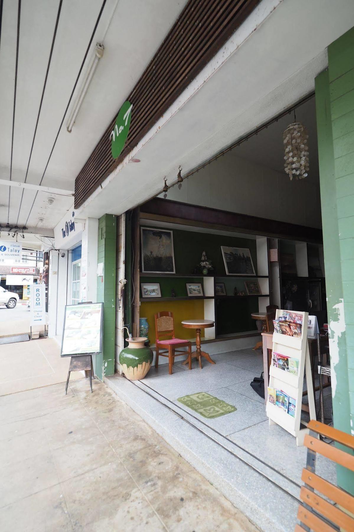 No7 Guesthouse 甲米 外观 照片