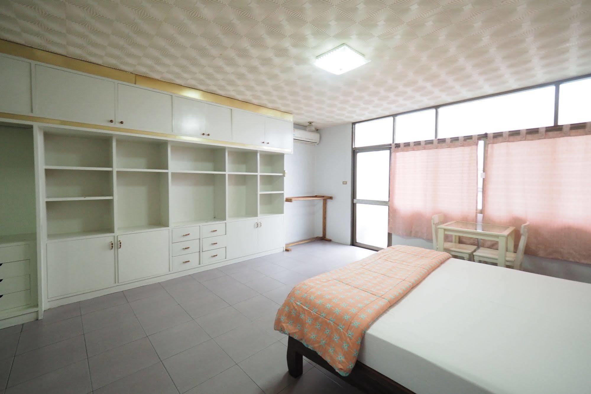 No7 Guesthouse 甲米 外观 照片